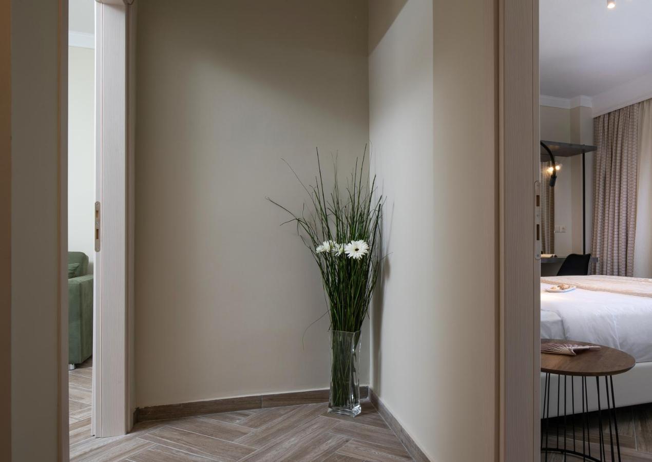 Olenia Luxury Apartments 3 Neos Marmaras Eksteriør billede